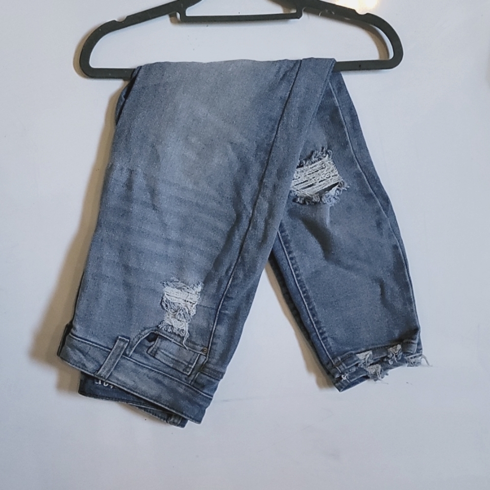 High waste cropped distressed jean 11